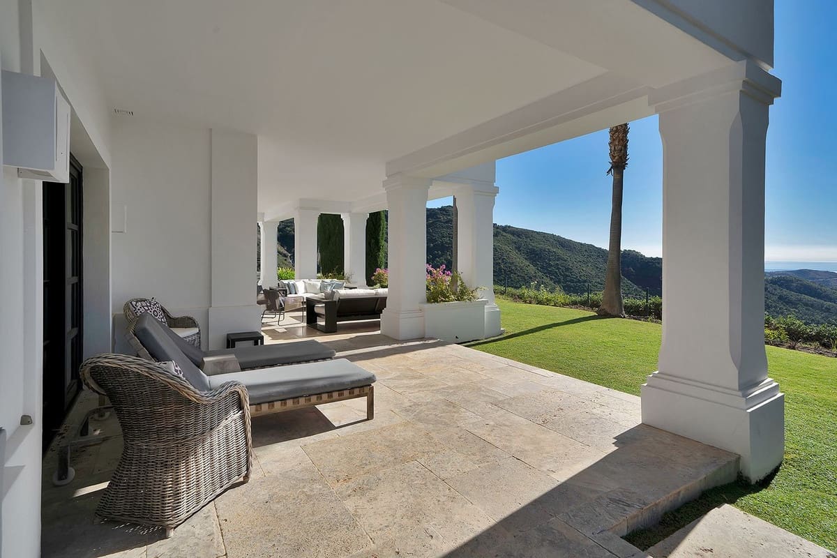 5 sovrum Villa till salu i Benahavis med pool - 4 950 000 € (Ref: 10033073)