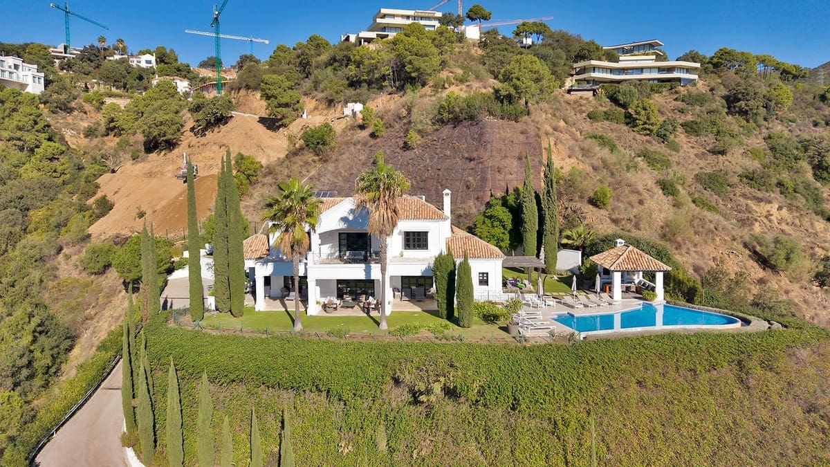 5 sovrum Villa till salu i Benahavis med pool - 4 950 000 € (Ref: 10033073)