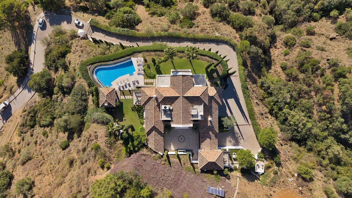 5 sovrum Villa till salu i Benahavis med pool - 4 950 000 € (Ref: 10033073)