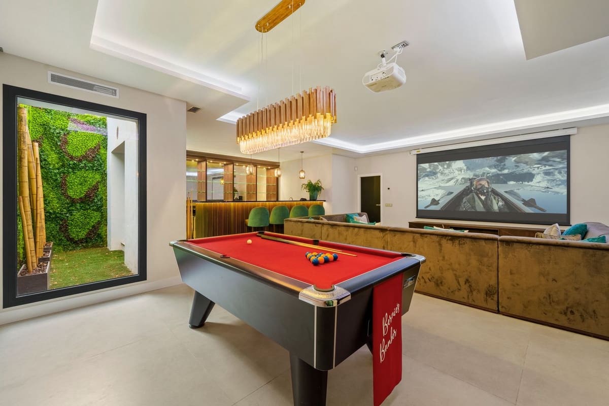 6 chambre Villa/Maison à vendre à Benahavis avec piscine - 4 695 000 € (Ref: 10033075)