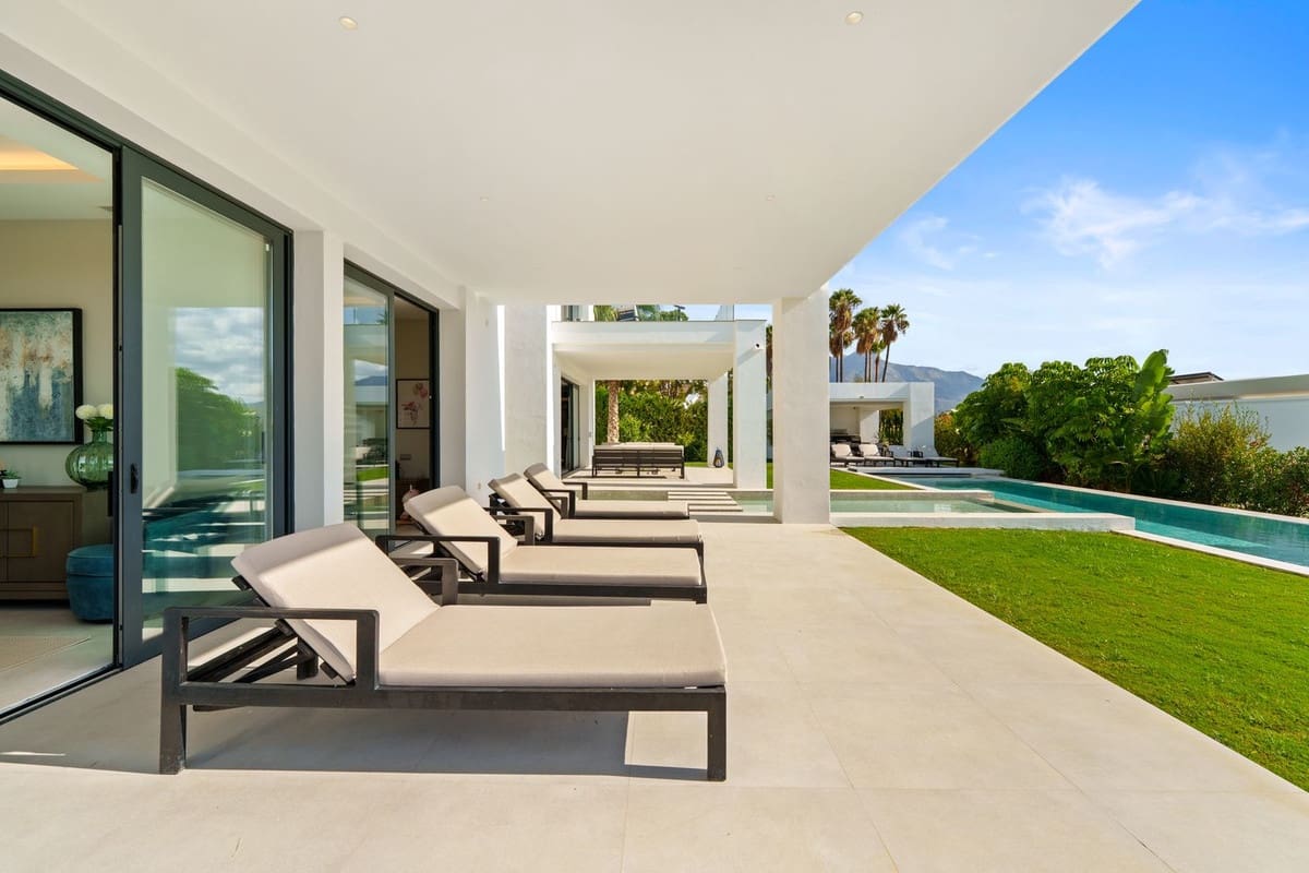 6 chambre Villa/Maison à vendre à Benahavis avec piscine - 4 695 000 € (Ref: 10033075)