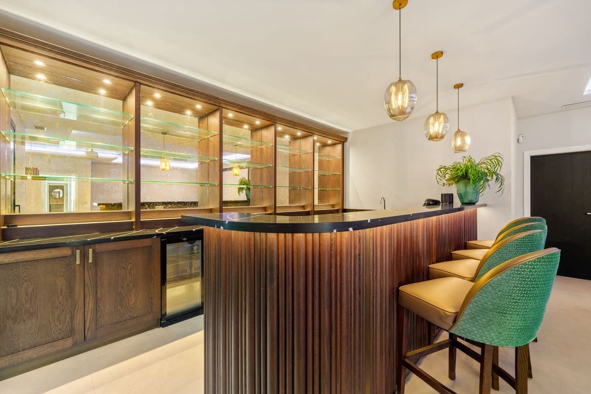 6 chambre Villa/Maison à vendre à Benahavis avec piscine - 4 695 000 € (Ref: 10033075)