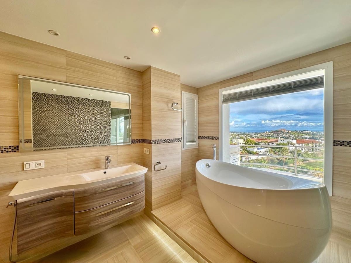 4 chambre Villa/Maison à vendre à Benahavis avec piscine garage - 3 495 000 € (Ref: 10033081)