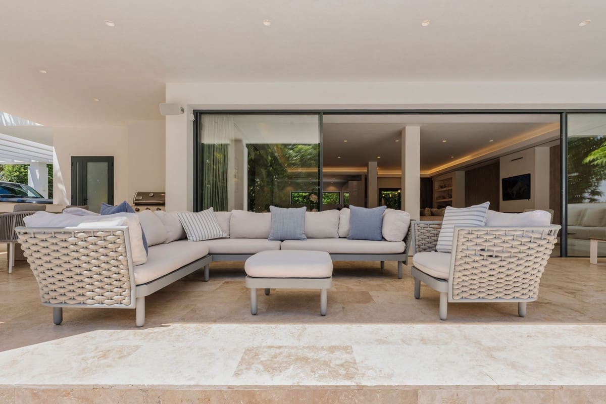 Chalet de 5 habitaciones en La Quinta en venta con piscina garaje - 3.495.000 € (Ref: 10033082)