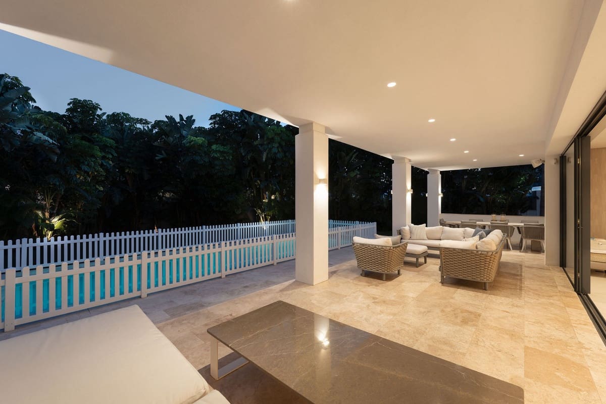Chalet de 5 habitaciones en La Quinta en venta con piscina garaje - 3.495.000 € (Ref: 10033082)