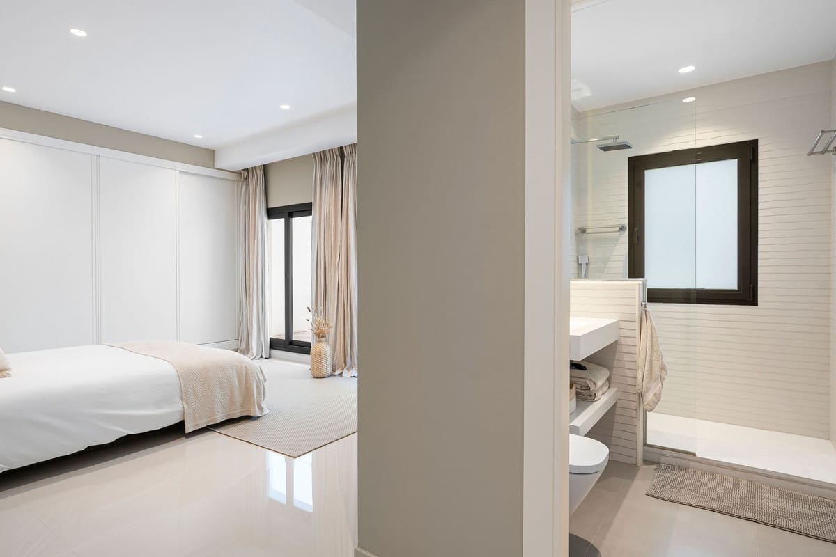 Chalet de 5 habitaciones en La Quinta en venta con piscina garaje - 3.495.000 € (Ref: 10033082)