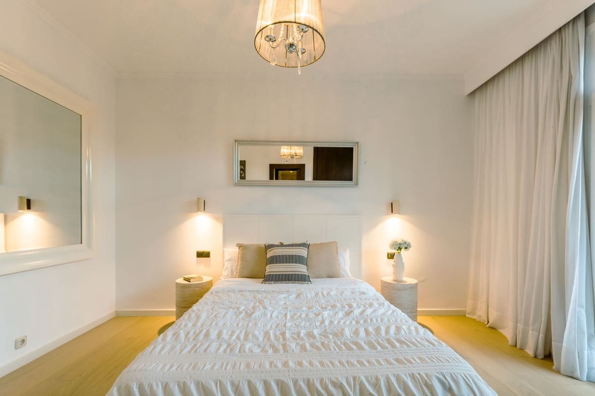 4 bedroom Villa for sale in Benahavis with pool garage - € 3,485,000 (Ref: 10033083)