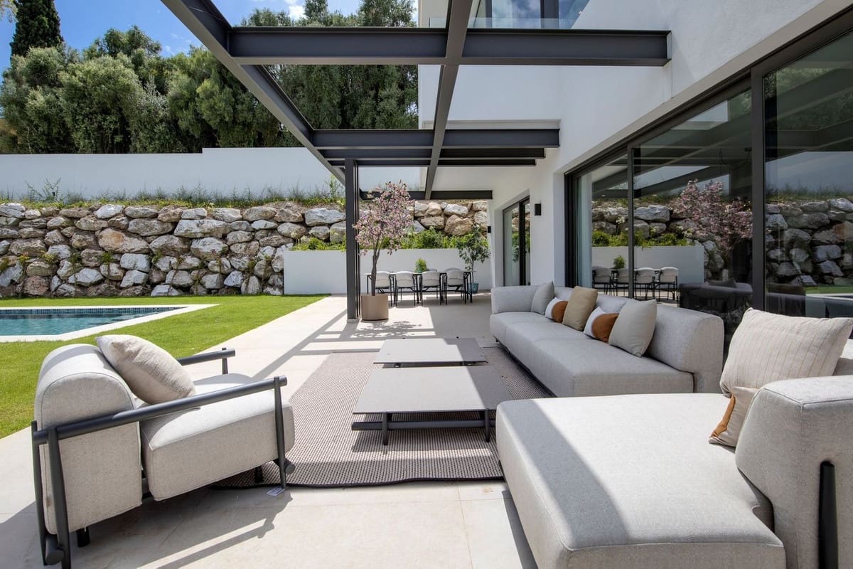 6 Zimmer Villa zu verkaufen in Benahavis mit Pool Garage - 3.350.000 € (Ref: 10033084)