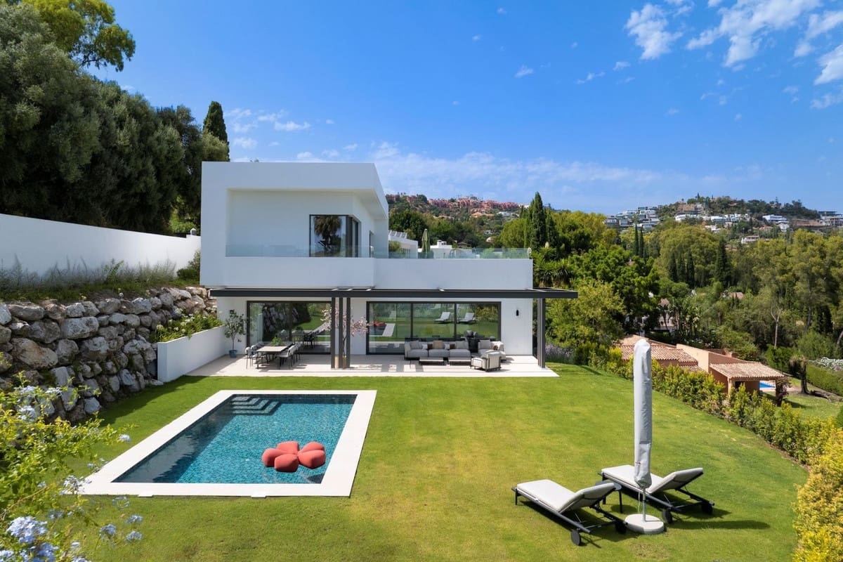 6 Zimmer Villa zu verkaufen in Benahavis mit Pool Garage - 3.350.000 € (Ref: 10033084)