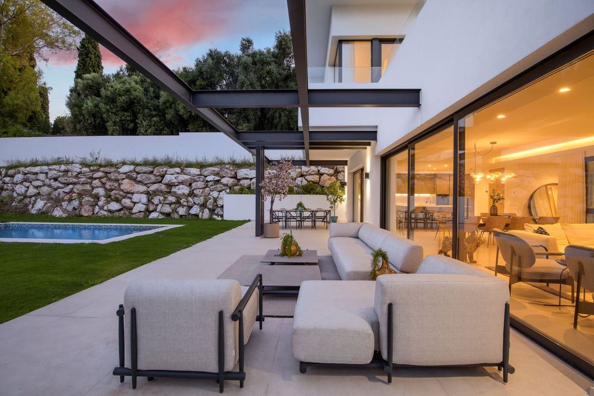 6 Zimmer Villa zu verkaufen in Benahavis mit Pool Garage - 3.350.000 € (Ref: 10033084)