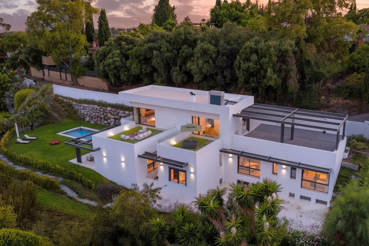 6 Zimmer Villa zu verkaufen in Benahavis mit Pool Garage - 3.350.000 € (Ref: 10033084)