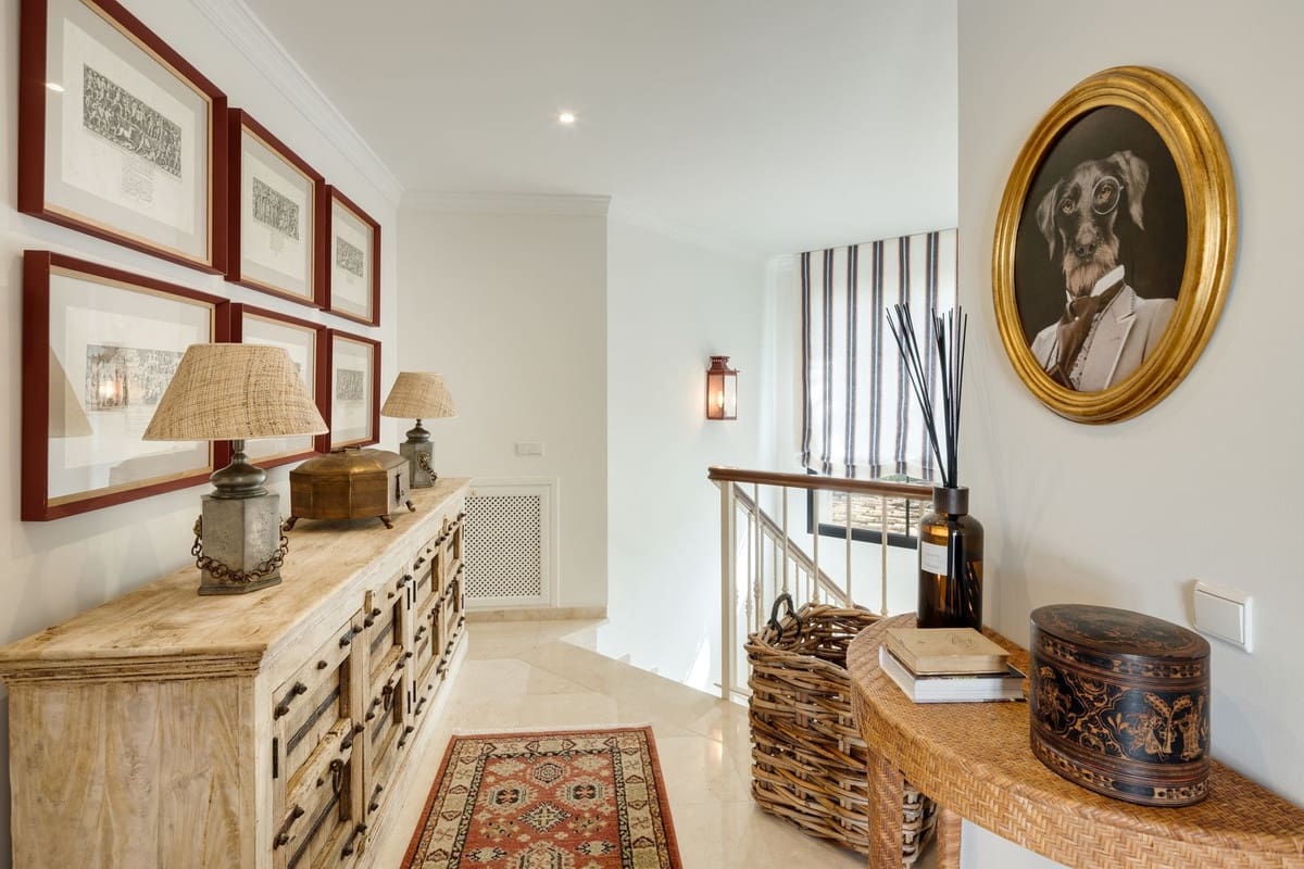 4 chambre Villa/Maison à vendre à Benahavis avec garage - 2 950 000 € (Ref: 10033085)