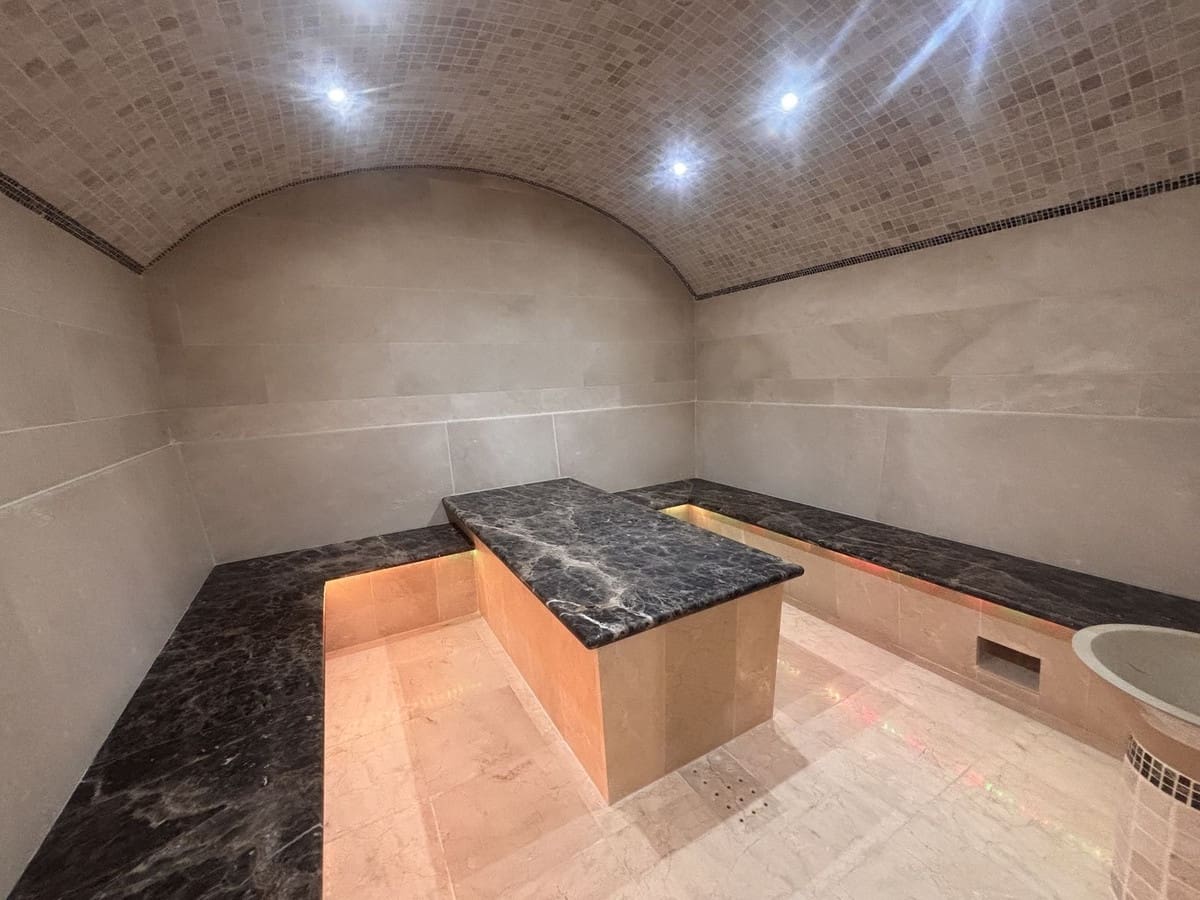 7 slaapkamer Villa te koop in Benahavis met zwembad garage - € 2.900.000 (Ref: 10033087)