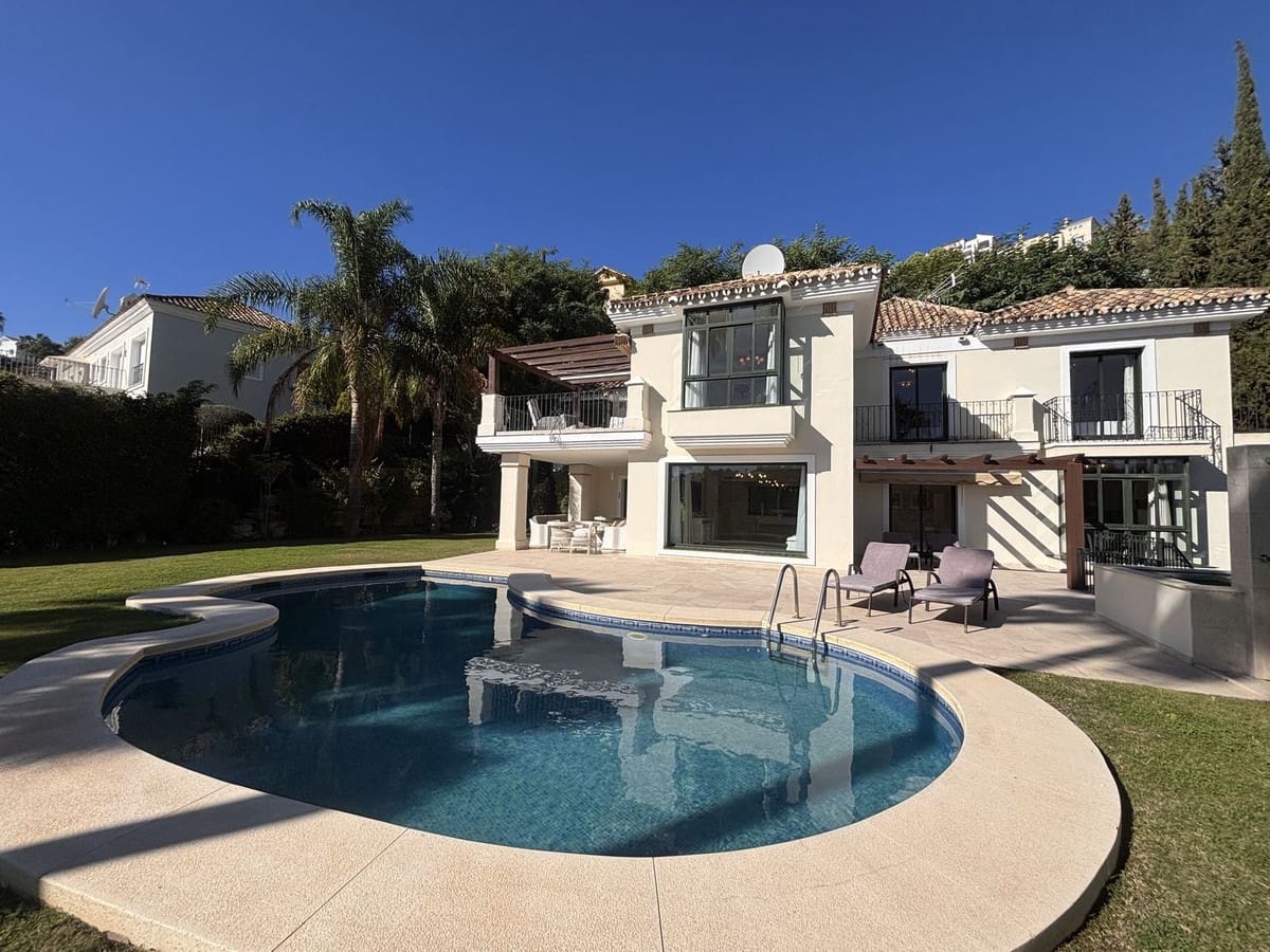 7 slaapkamer Villa te koop in Benahavis met zwembad garage - € 2.900.000 (Ref: 10033087)