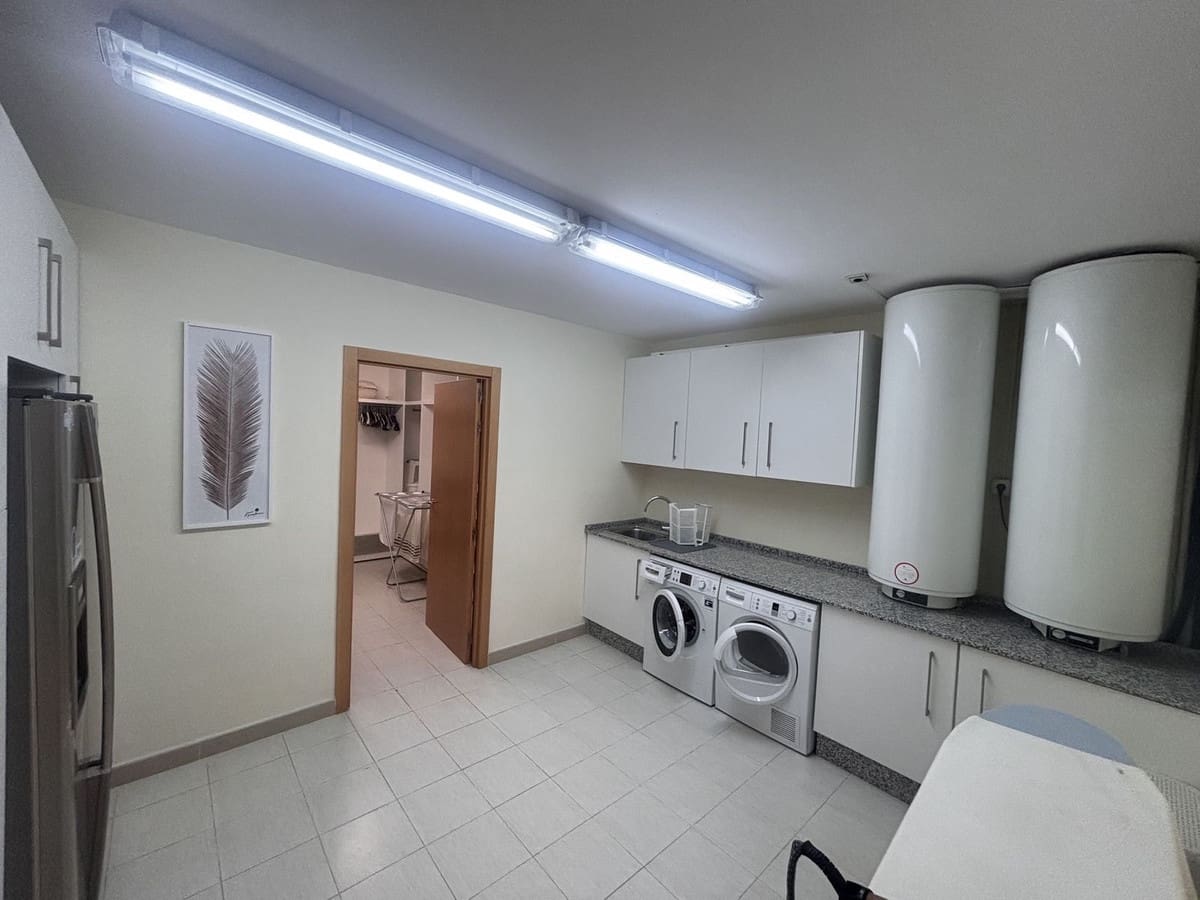 7 slaapkamer Villa te koop in Benahavis met zwembad garage - € 2.900.000 (Ref: 10033087)