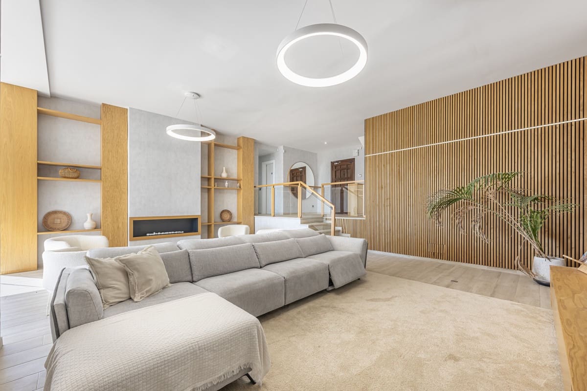 6 Zimmer Villa zu verkaufen in La Duquesa / Puerto de la Duquesa mit Pool Garage - 2.800.000 € (Ref: 10033090)