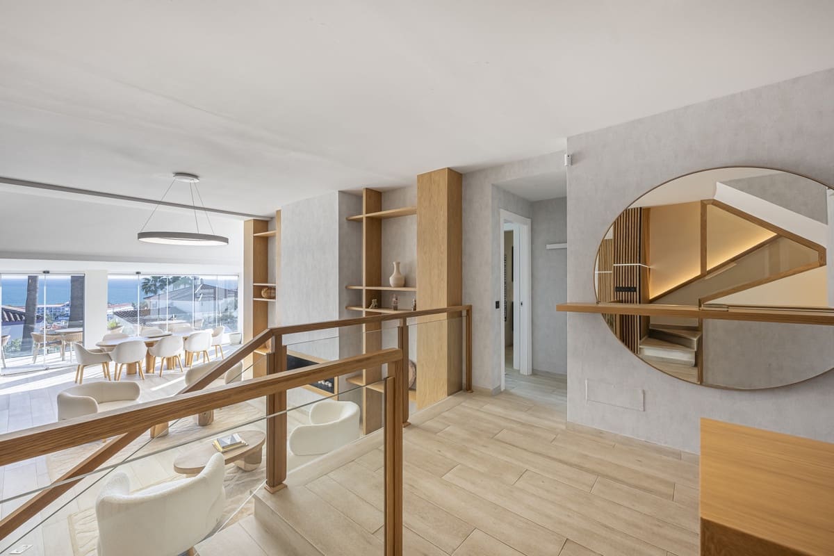 6 Zimmer Villa zu verkaufen in La Duquesa / Puerto de la Duquesa mit Pool Garage - 2.800.000 € (Ref: 10033090)