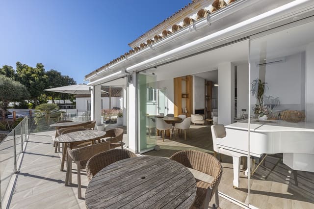 6 chambre Villa/Maison à vendre à La Duquesa / Puerto de la Duquesa, Manilva avec piscine garage - 2 800 000 € (Ref: 10033090)