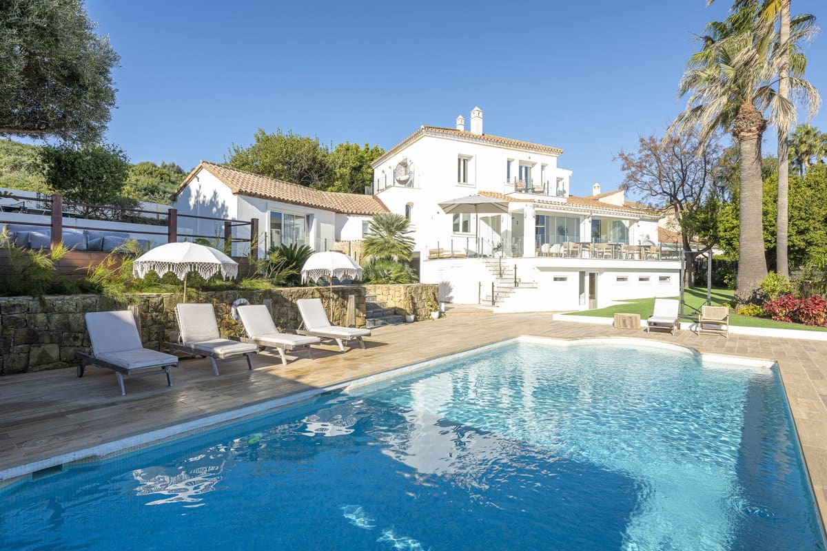 6 Zimmer Villa zu verkaufen in La Duquesa / Puerto de la Duquesa mit Pool Garage - 2.800.000 € (Ref: 10033090)