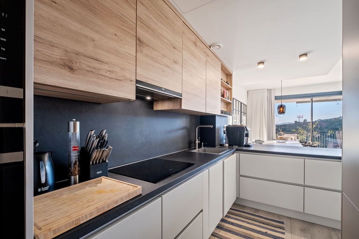 3 sovrum Hus till salu i Manilva med pool garage - 689 000 € (Ref: 10033091)