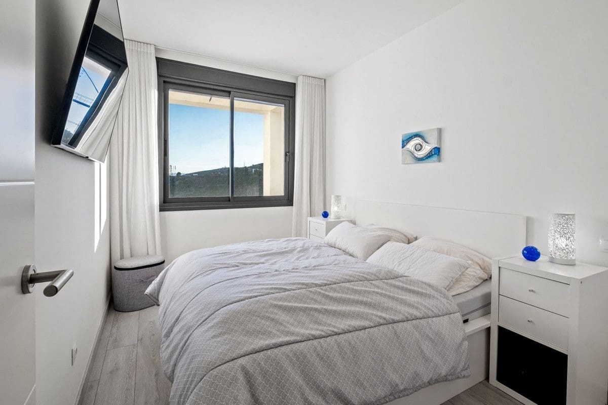 3 sovrum Hus till salu i Manilva med pool garage - 689 000 € (Ref: 10033091)