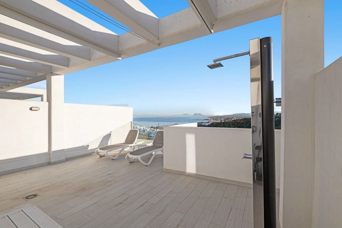 3 sovrum Hus till salu i Manilva med pool garage - 689 000 € (Ref: 10033091)