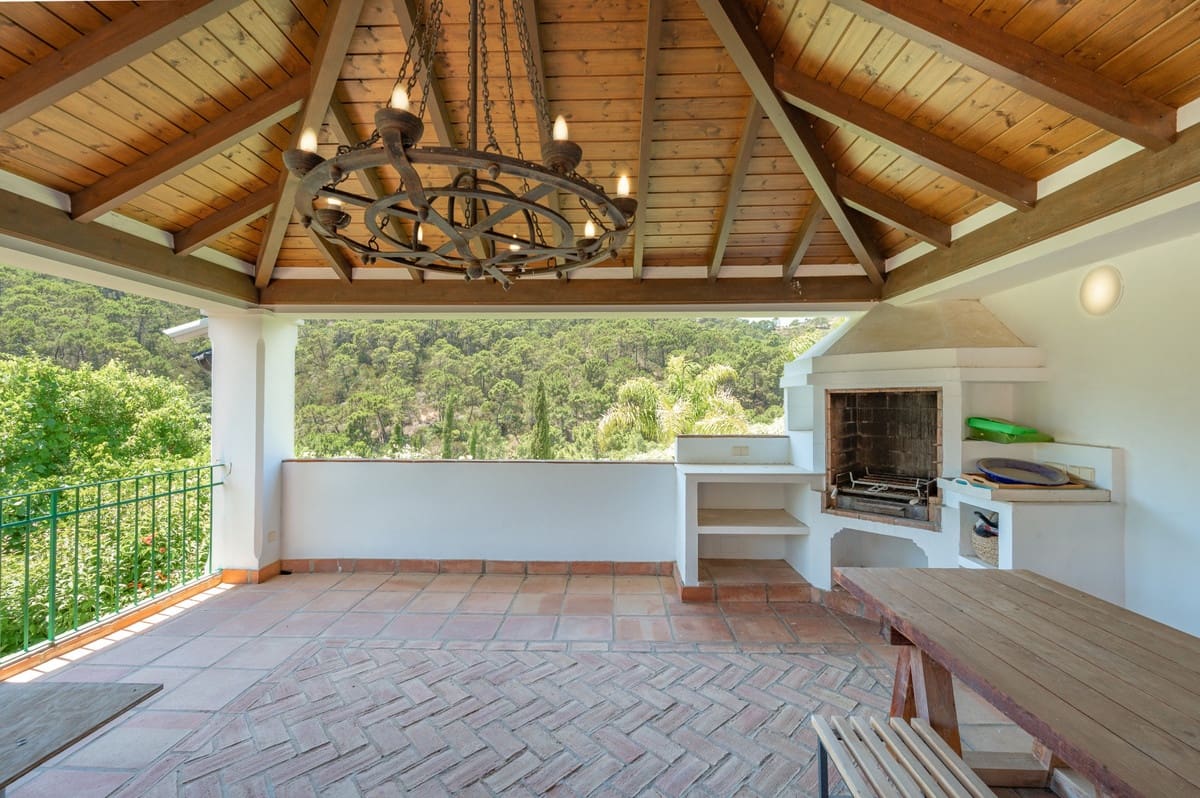 10 camera da letto Villa in vendita in El Velerin con piscina - 7.500.000 € (Rif: 10034327)