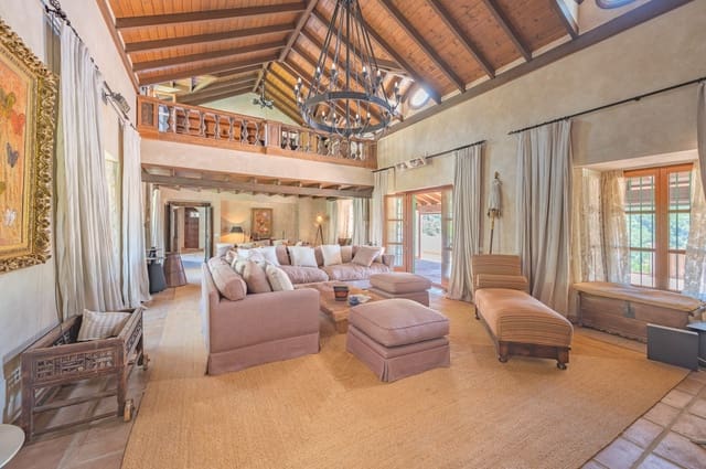 10 camera da letto Villa in vendita in El Velerín, Estepona con piscina - 7.500.000 € (Rif: 10034327)
