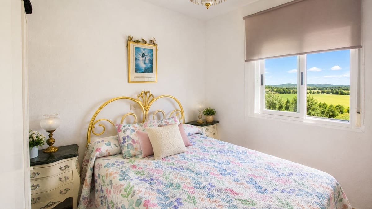 3 slaapkamer Villa te koop in Estepona met zwembad garage - € 475.000 (Ref: 10034328)