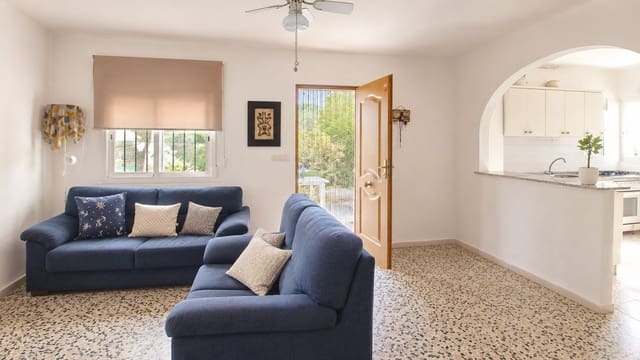 3 slaapkamer Villa te koop in Estepona met zwembad garage - € 475.000 (Ref: 10034328)