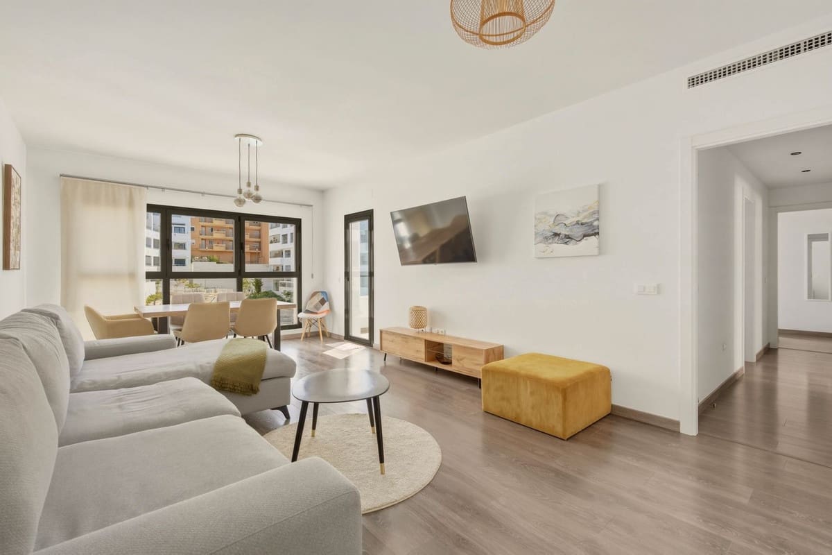 3 soverom Leilighet til salgs i Estepona med svømmebasseng garasje - € 559 000 (Ref: 10034402)