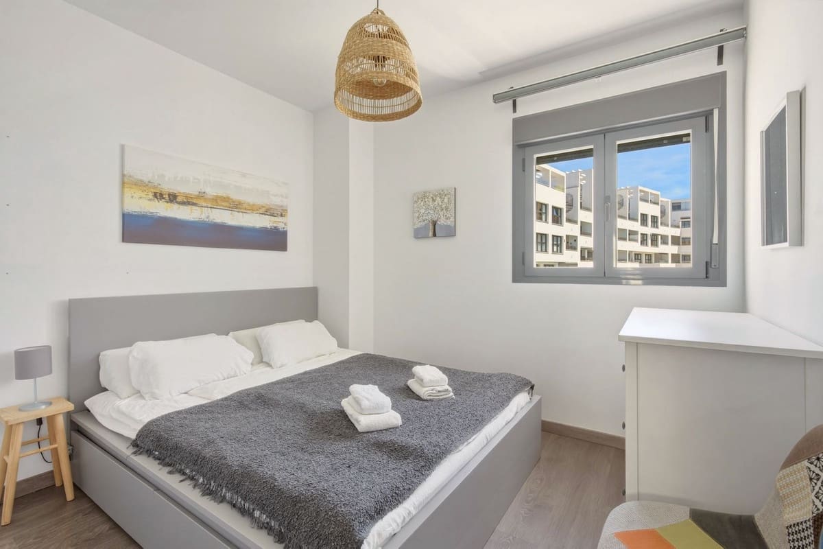 3 soverom Leilighet til salgs i Estepona med svømmebasseng garasje - € 559 000 (Ref: 10034402)