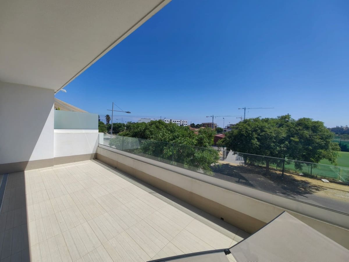 3 soveværelse Lejlighed til salg i Estepona med swimmingpool garage - € 485.000 (Ref: 10034404)