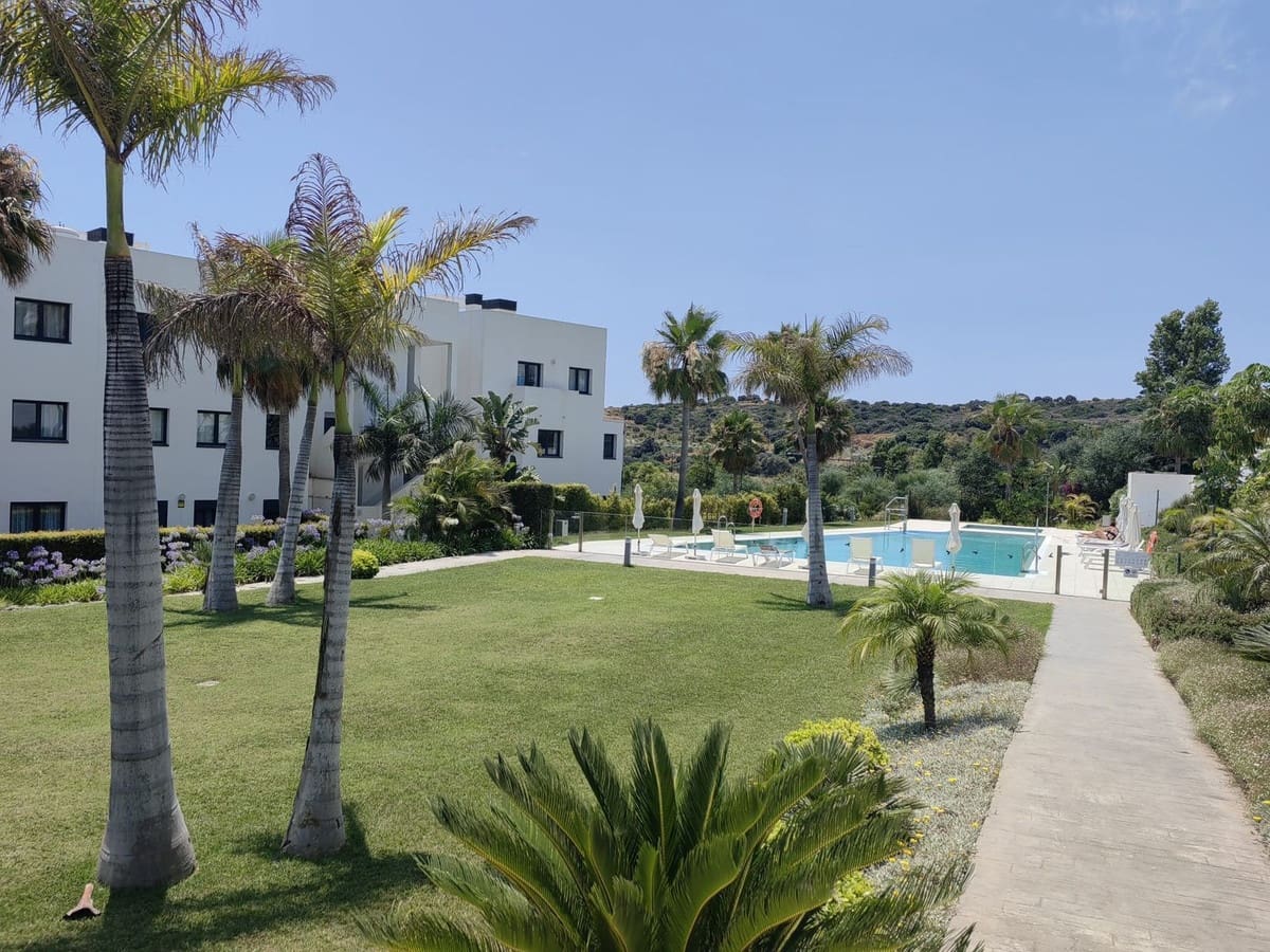 3 soveværelse Lejlighed til salg i Estepona med swimmingpool garage - € 485.000 (Ref: 10034404)