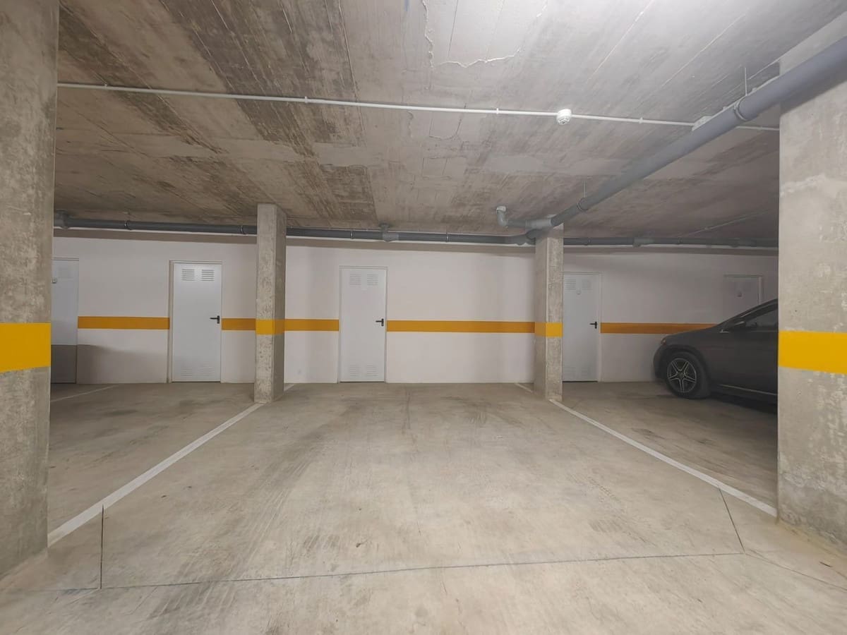 3 soveværelse Lejlighed til salg i Estepona med swimmingpool garage - € 485.000 (Ref: 10034404)