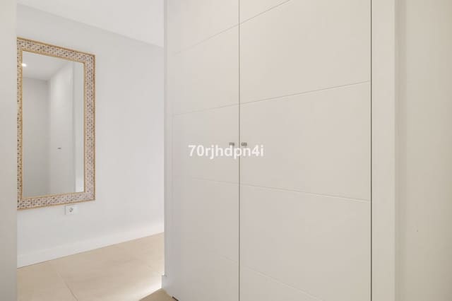 2 Zimmer Apartment zu verkaufen in Estepona mit Garage - 475.000 € (Ref: 10034406)