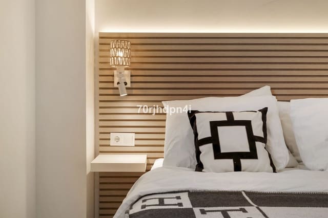 2 Zimmer Apartment zu verkaufen in Estepona mit Garage - 475.000 € (Ref: 10034406)