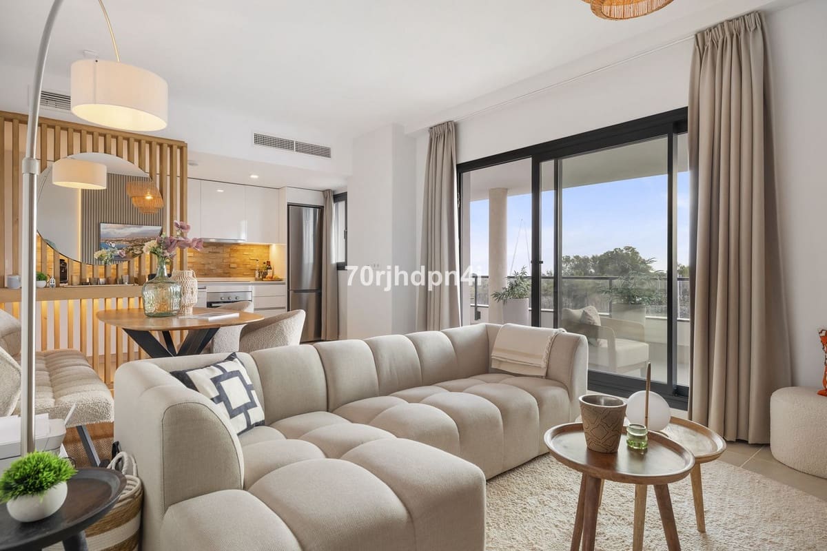 2 Zimmer Apartment zu verkaufen in Estepona mit Garage - 475.000 € (Ref: 10034406)