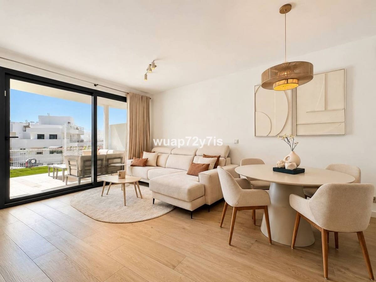 2 Zimmer Apartment zu verkaufen in Estepona mit Pool - 459.000 € (Ref: 10034407)