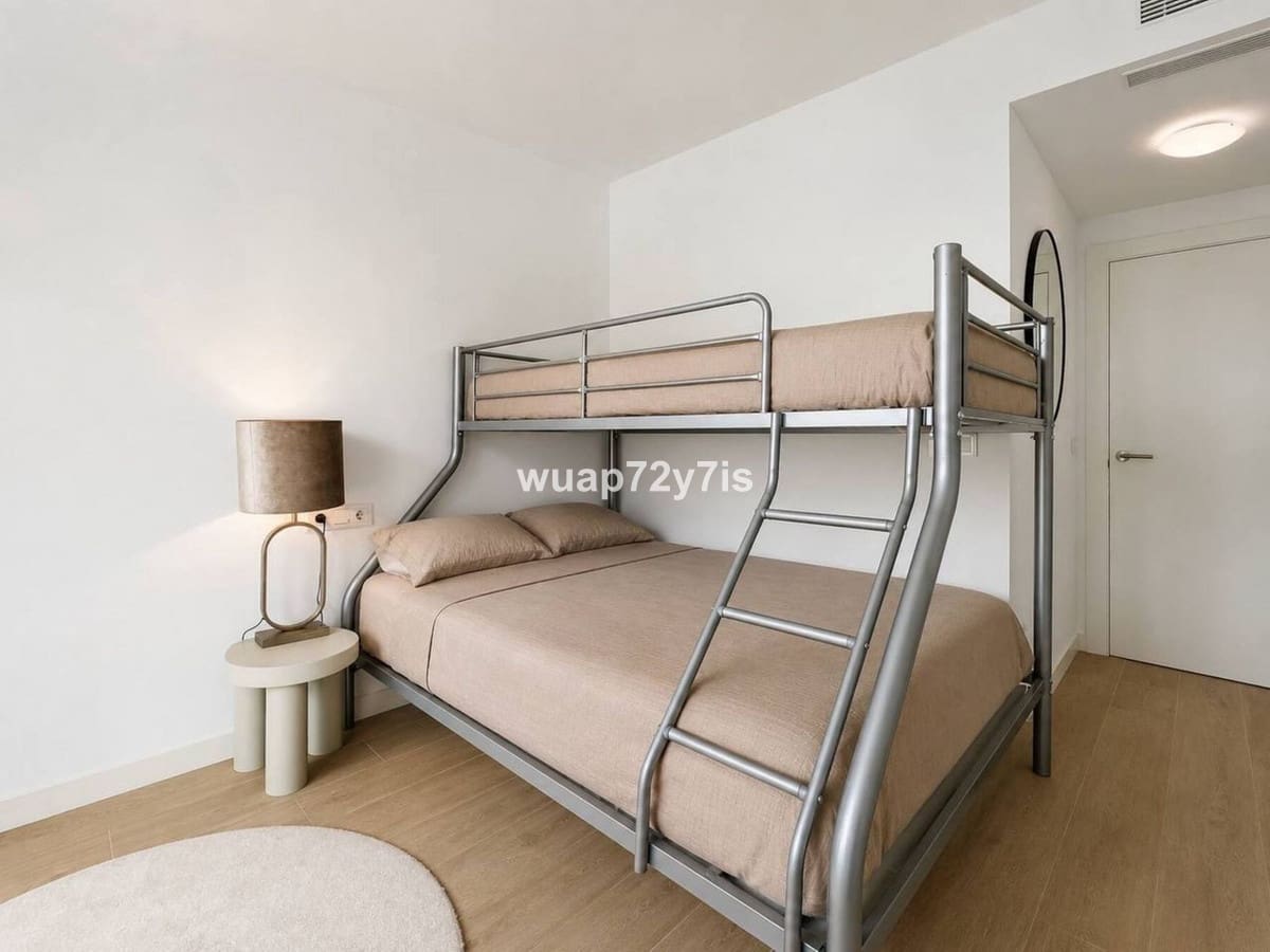 2 Zimmer Apartment zu verkaufen in Estepona mit Pool - 459.000 € (Ref: 10034407)