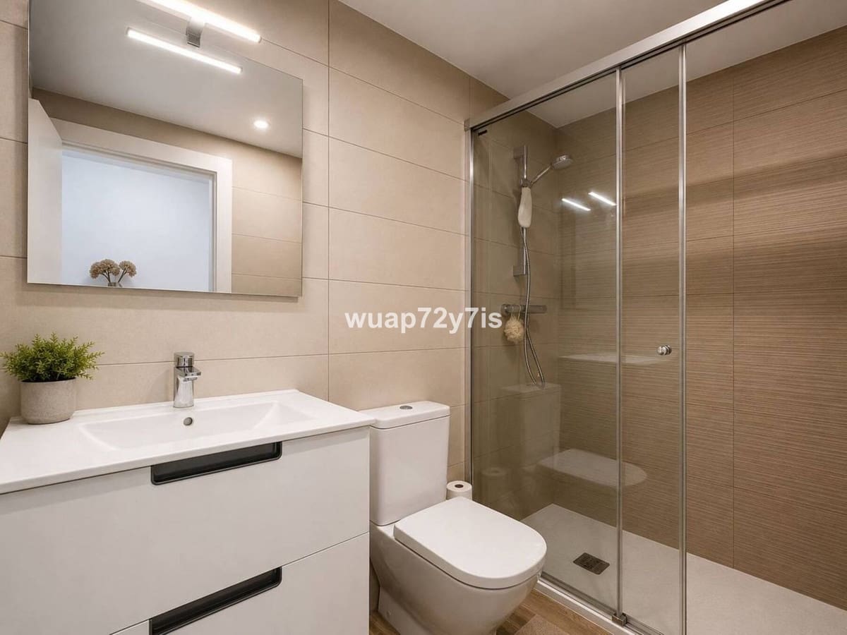 2 Zimmer Apartment zu verkaufen in Estepona mit Pool - 459.000 € (Ref: 10034407)