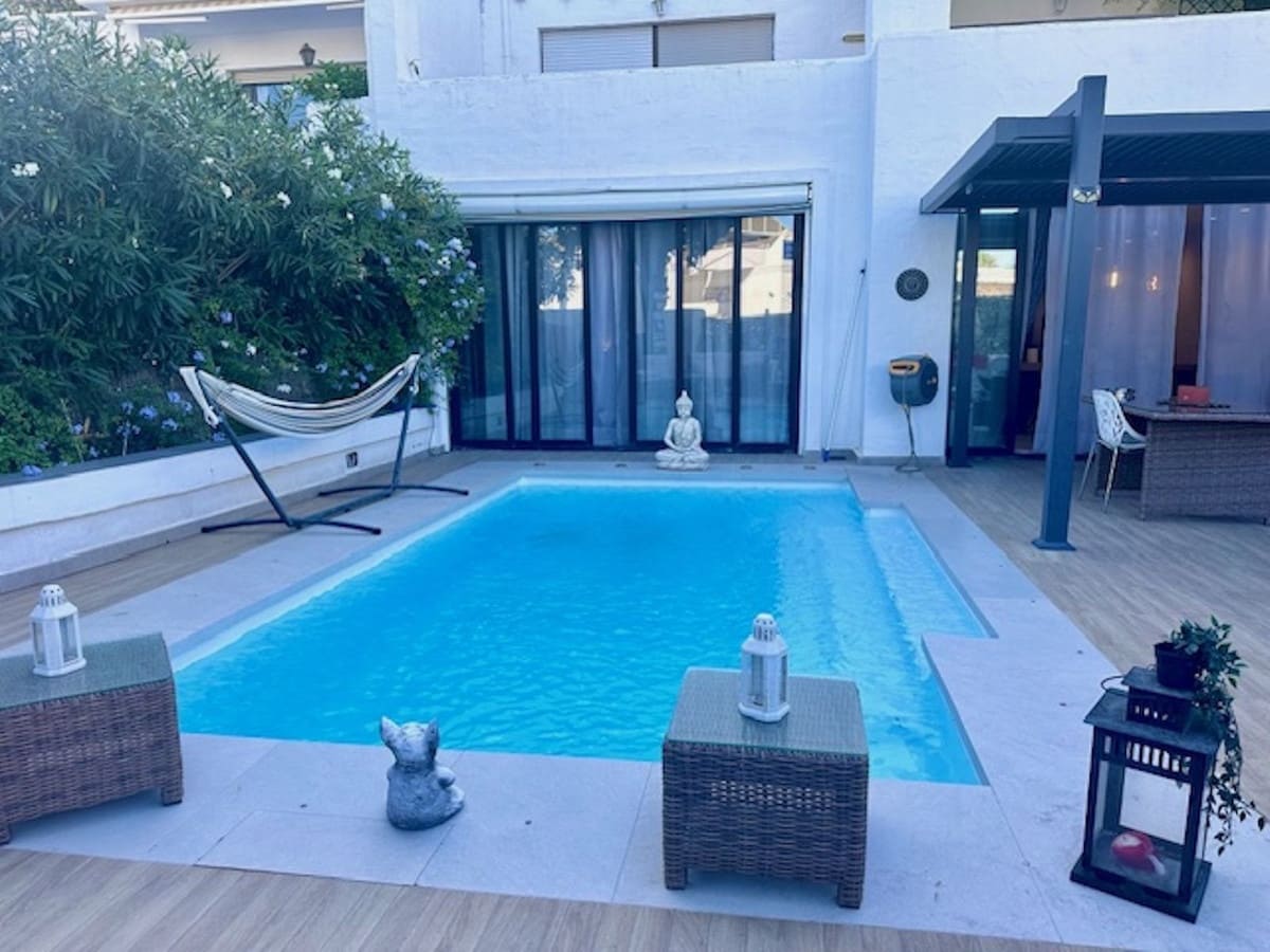 2 chambre Appartement à vendre à El Paraiso avec piscine garage - 440 000 € (Ref: 10034408)