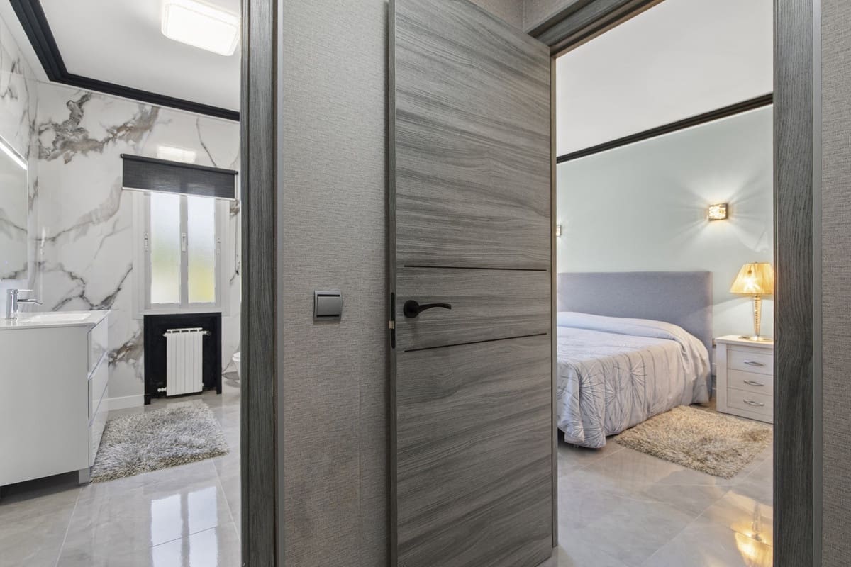 5 sovrum Villa till salu i Estepona med garage - 4 350 000 € (Ref: 10034411)