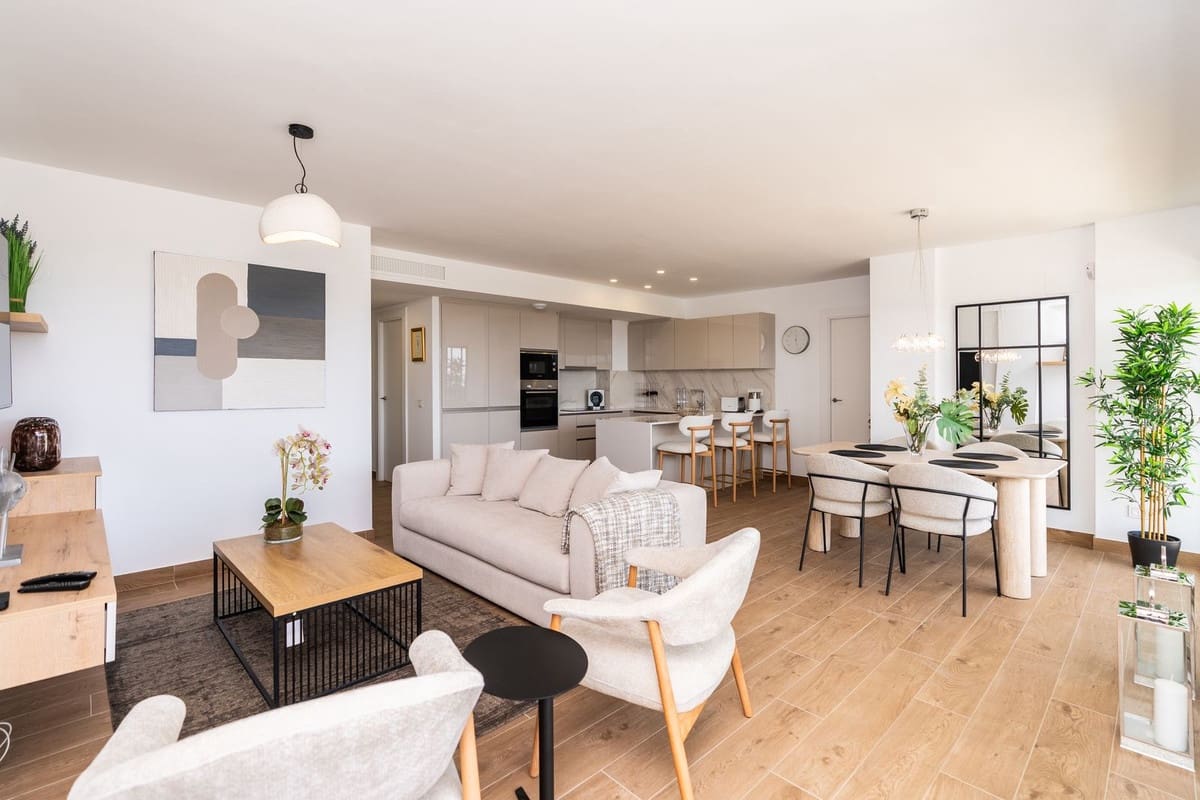 2 sovrum Lägenhet till salu i Estepona med pool garage - 575 000 € (Ref: 10034526)