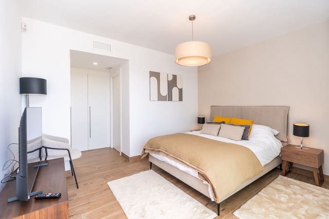 2 sovrum Lägenhet till salu i Estepona med pool garage - 575 000 € (Ref: 10034526)