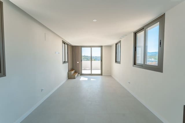 2 sovrum Lägenhet till salu i Estepona med pool garage - 495 000 € (Ref: 10034527)