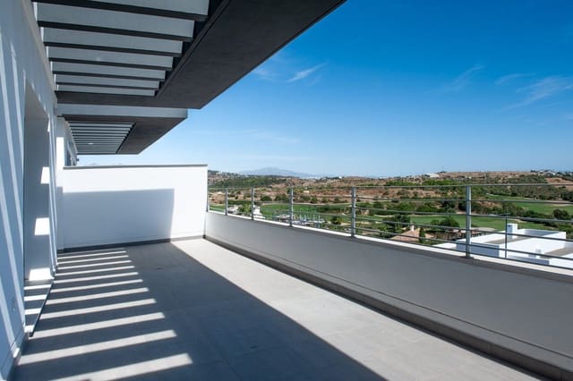 2 Zimmer Apartment zu verkaufen in Estepona mit Pool Garage - 490.000 € (Ref: 10034529)