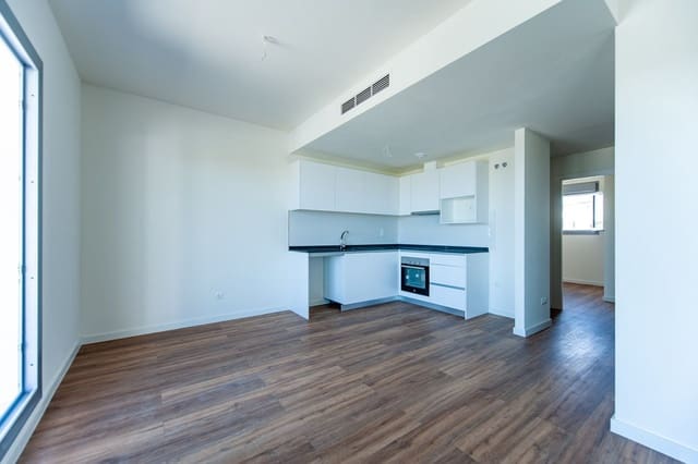 2 Zimmer Apartment zu verkaufen in Estepona mit Pool Garage - 490.000 € (Ref: 10034529)