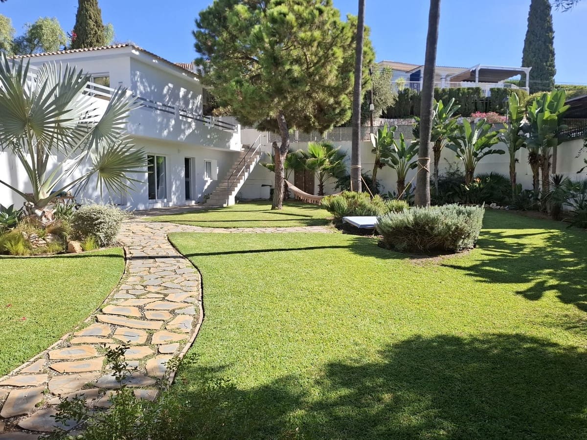 5 slaapkamer Villa te koop in Mijas met zwembad garage - € 1.345.000 (Ref: 10041506)
