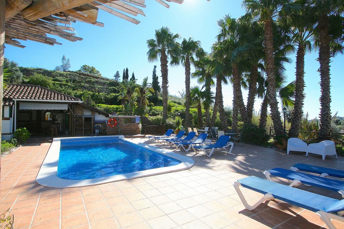 8 quarto Moradia para venda em Mijas com piscina garagem - 1 590 000 € (Ref: 10041508)